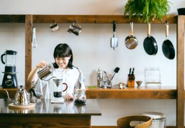 Here's how to correct bad employee habits
