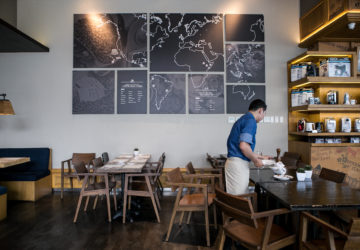 The Coffee Bean and Tea Leaf isn't a beverage-only brand as proven by its bistro concept