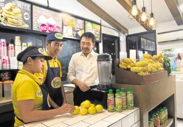 From a single kiosk to 1,068 stores with more than 20 brands, Fruitas aims to tap the market segment of the grilled chicken business