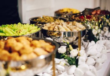 Restaurateur Happy Ongpauco-Tiu decided to changed up her private dining concept. How? Through contactless catering