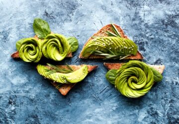 Does pretty mean healthier? Not all the time. A study from the University of South Carolina shows that people find attractive food healthier