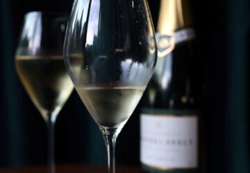 English sparkling wine, brand Coates and Seely, is pictured at the Tate Modern art gallery in London, Britain, October 6, 2023. REUTERS/Susannah Ireland
